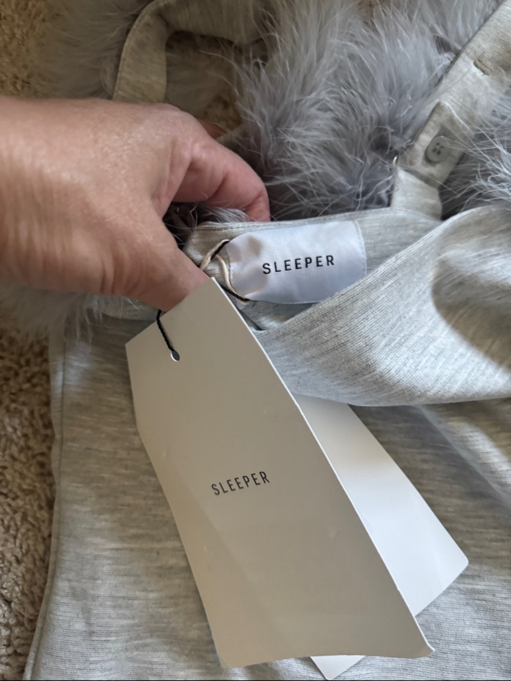 Sleeper luxury feather trim pajamas - Picture 3 of 8